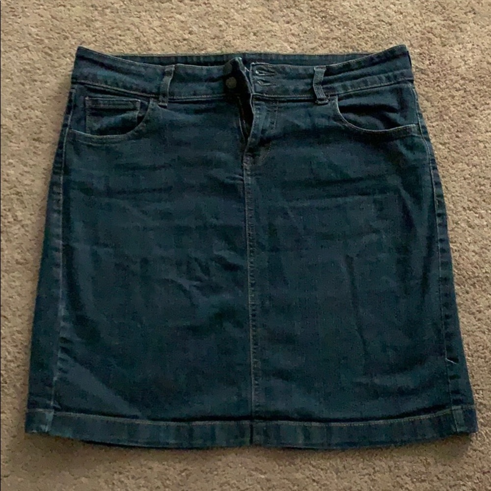5 for $20! Old Navy Jean skirt